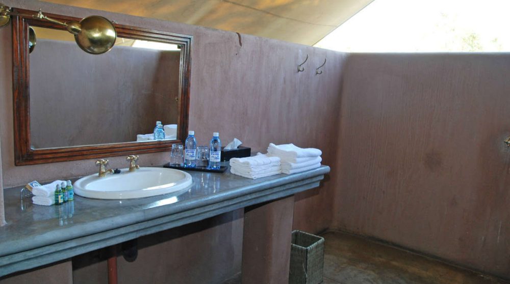 Une salle de bains au Mantobeni