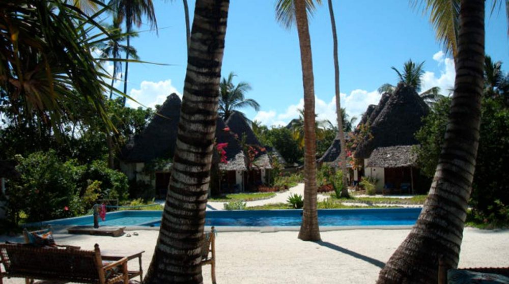 La piscine du Mchanga Beach Lodge
