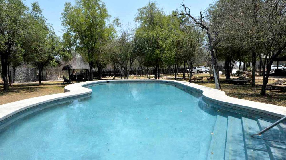 La piscine du Mushara Lodge