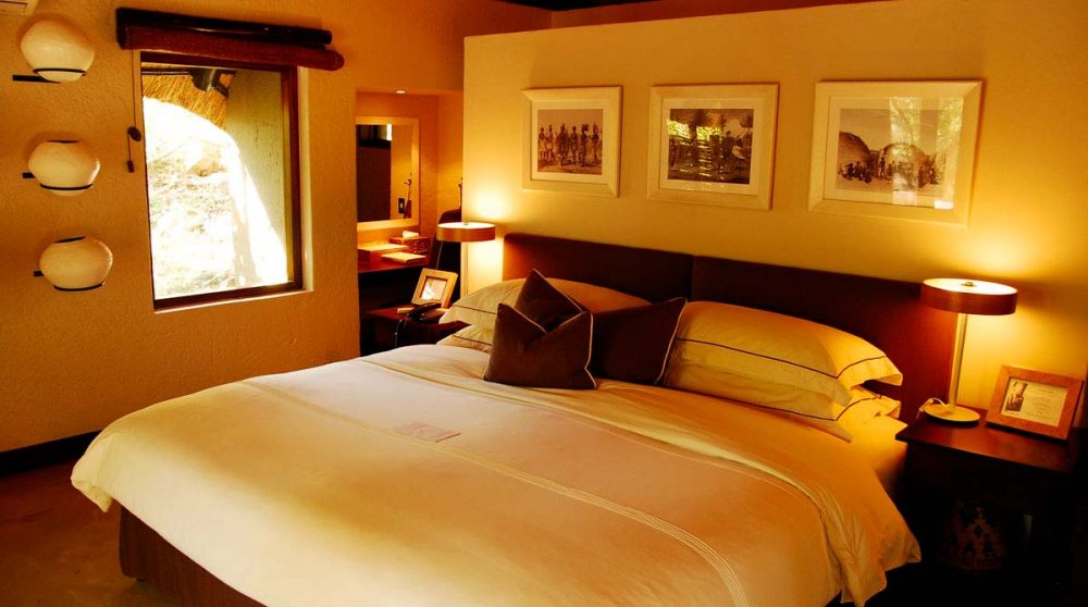 Lit dans une chambre au Phinda Mountain Lodge