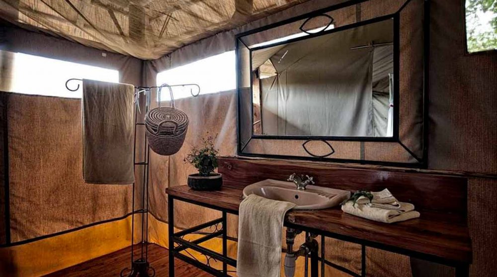 Salle de bains au Tarangire River Camp