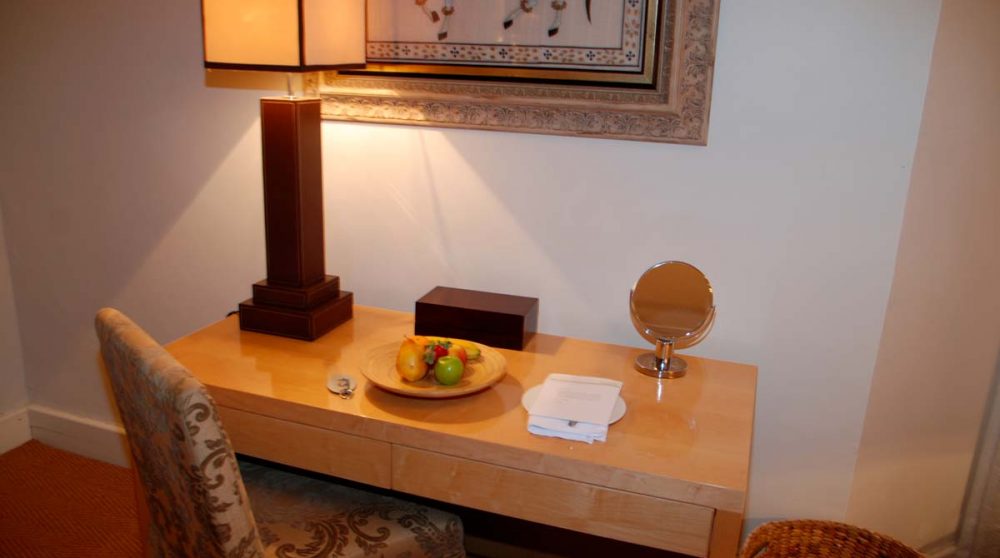 Bureau dans une chambre du Cape Cadogan