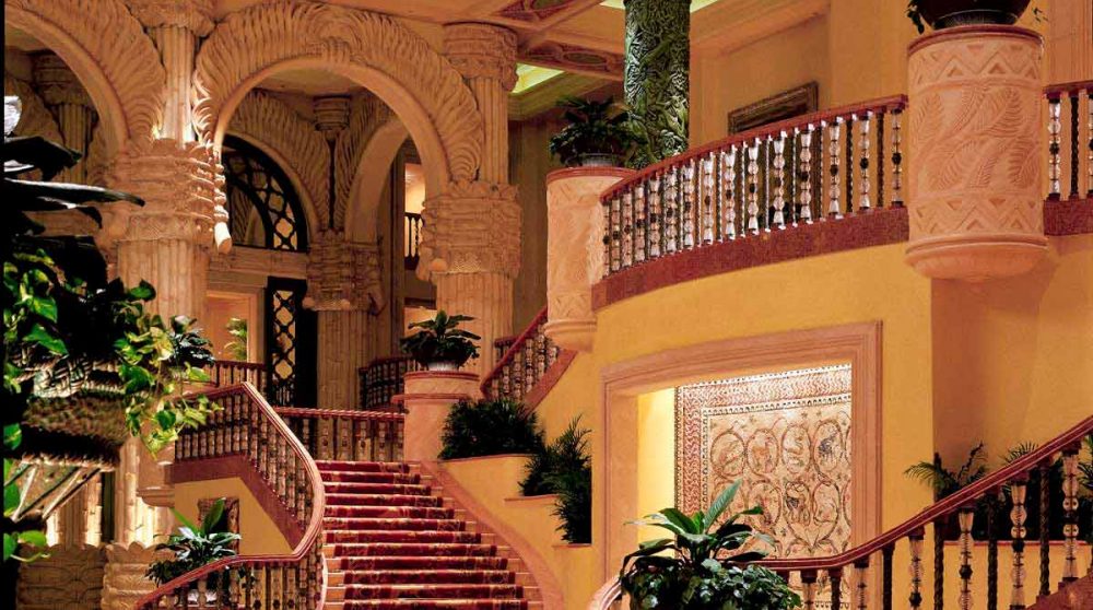 Escaliers menant au restaurant en Afrique du Sud