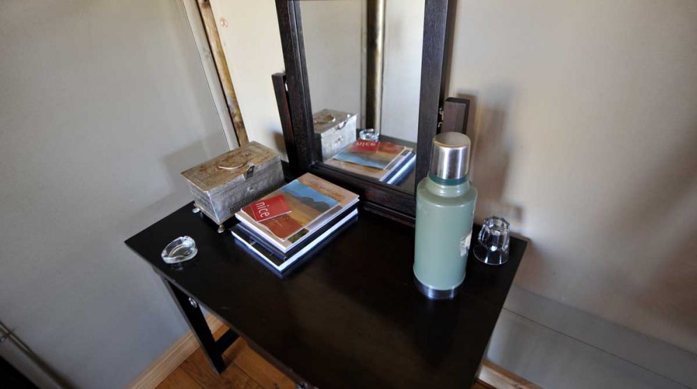 Coin bureau dans la chambre en Namibie