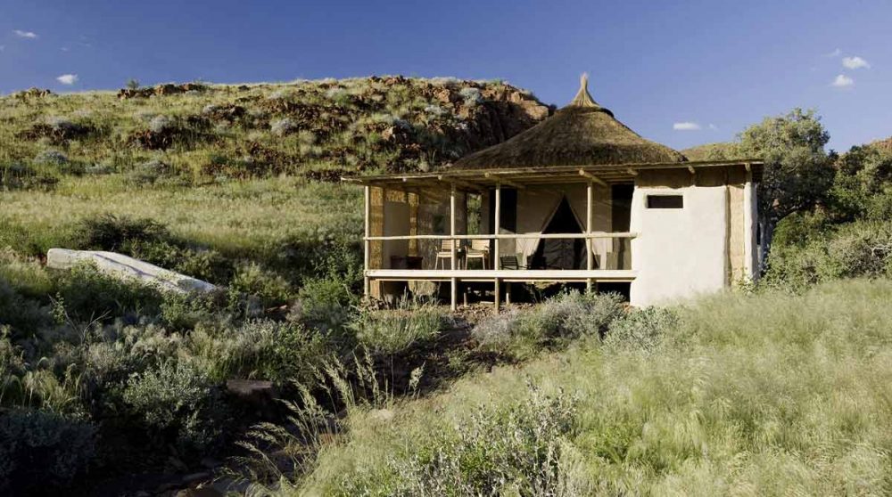 Une tente vue de loin en Namibie