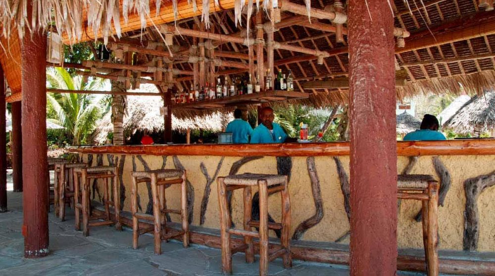 Le bar de la plage au Kenya