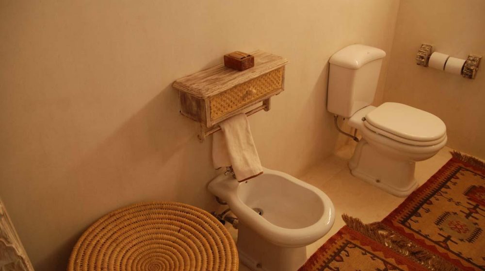 Autre vue de la salle de bains au Kenya