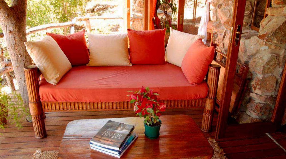 Canapé sur la terrasse