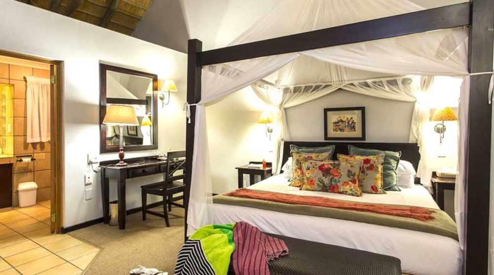 Son lit à baldaquin en Afrique du Sud