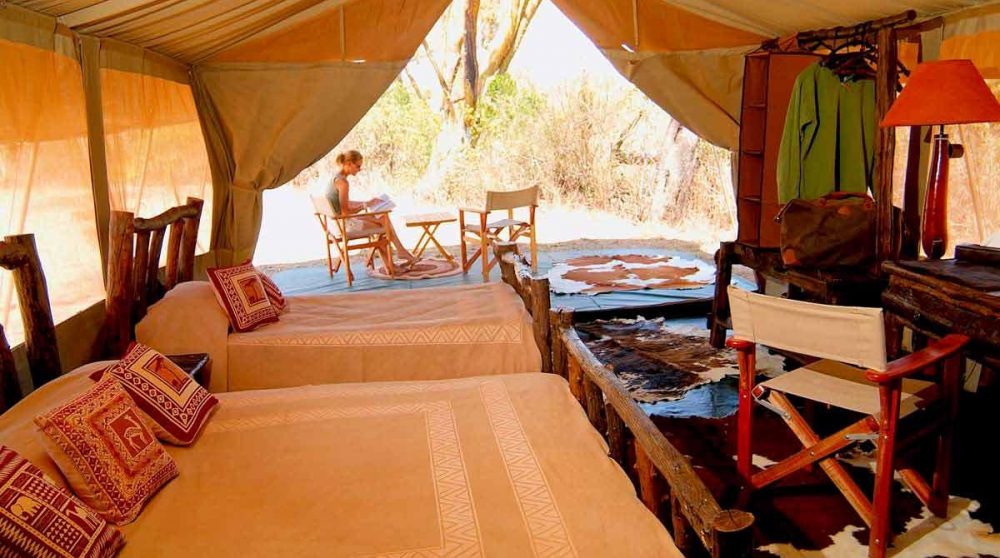 Vue générale de l'une des tentes