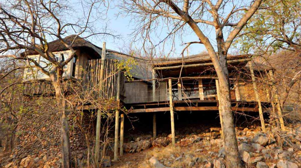 Extérieur d'une chambre à Etosha