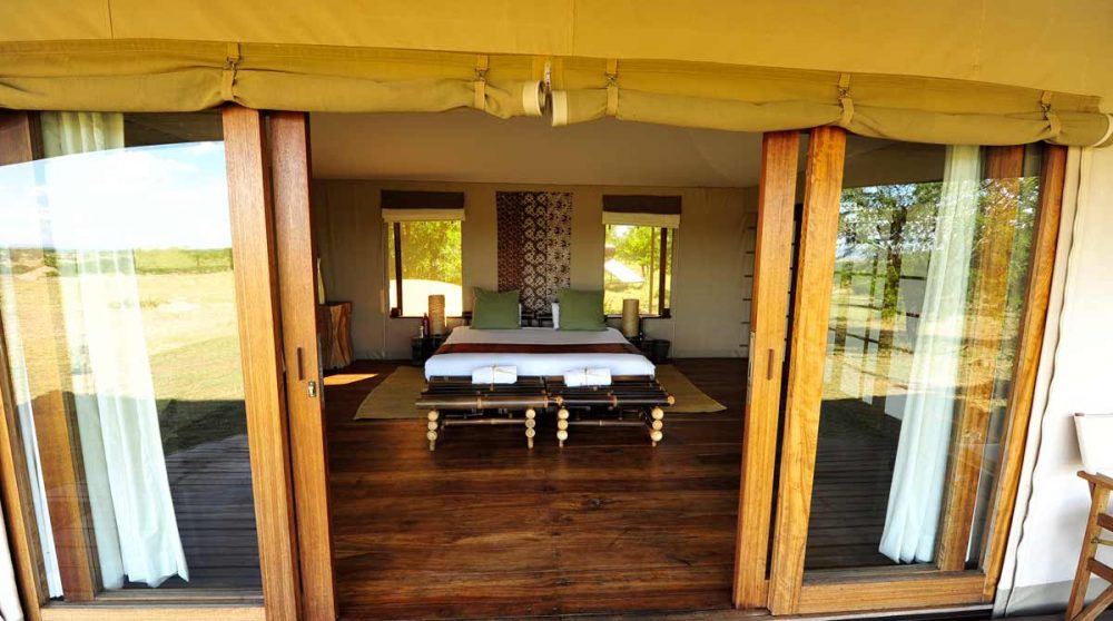 L'entrée d'une tente