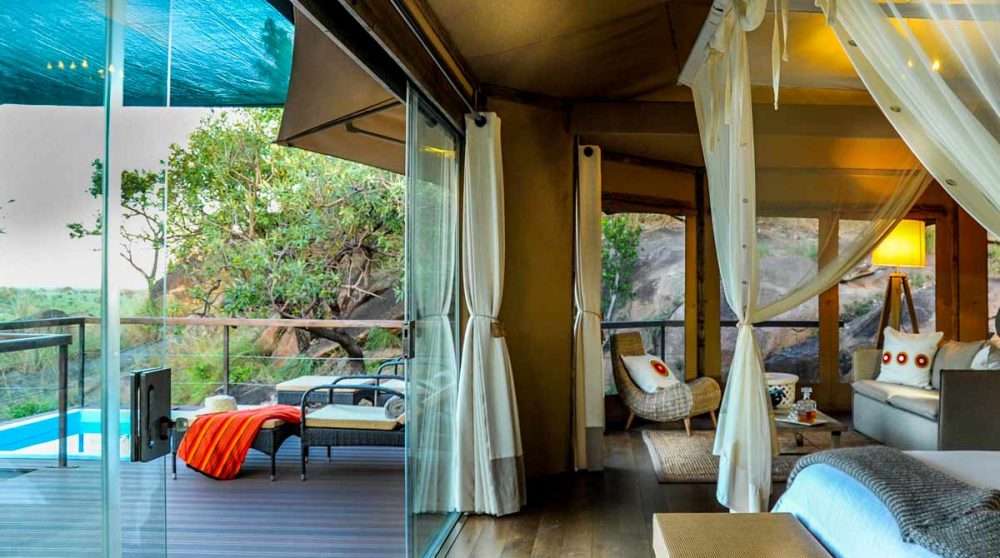 La terrasse donnant sur la chambre