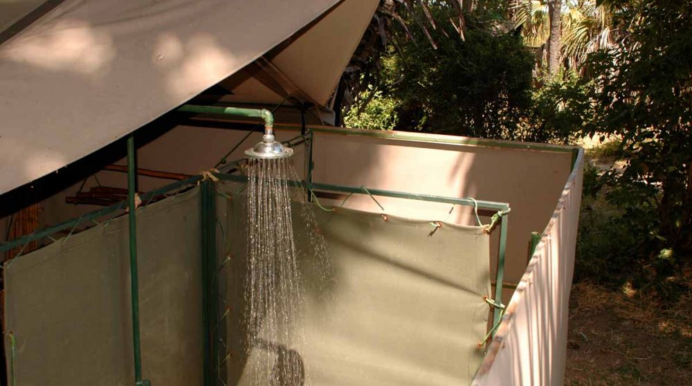 Une douche en plein air