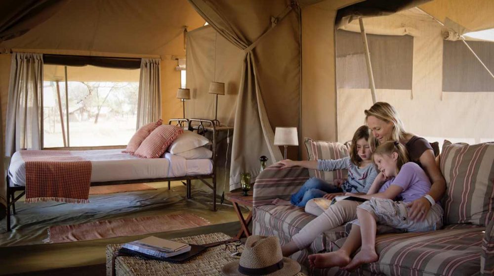 Le salon de la tente familiale