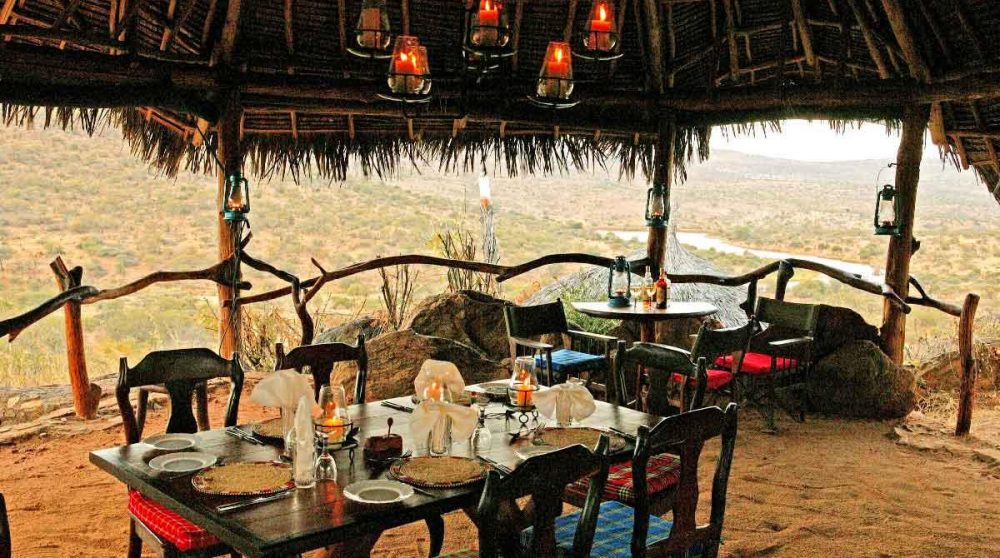 Déjeuner au Loisaba Star Beds