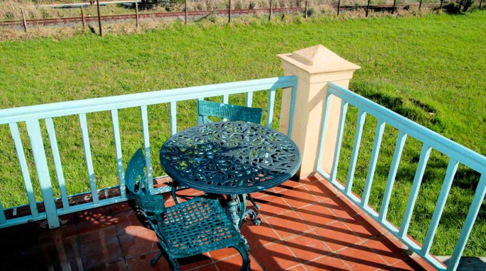 Terrasse d'une chambre garden cottage au Franschhoek Contry House