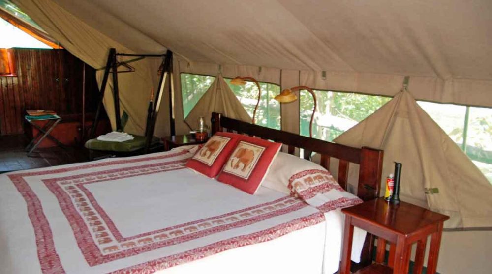 Dans la tente double au Governors camp