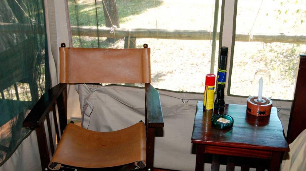 Petit coin lecture à Little Governors Camp