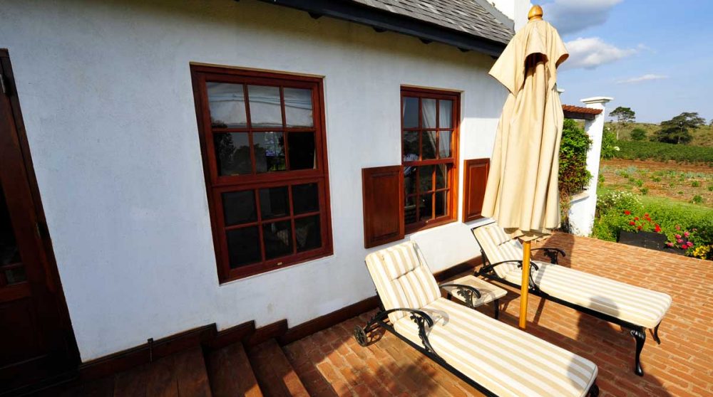 Chaises longues au Manor at Ngorongoro