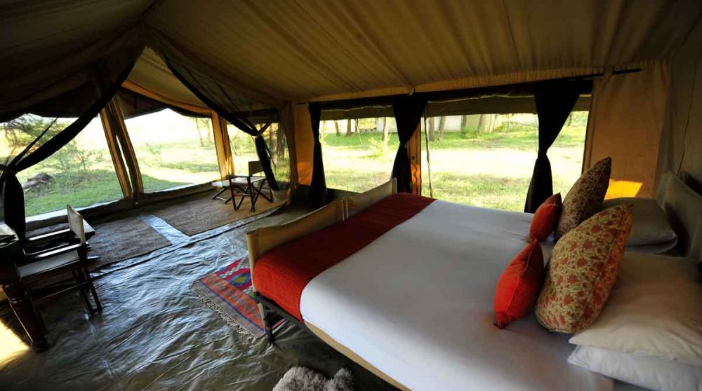 Tente double à l'Olakira Camp