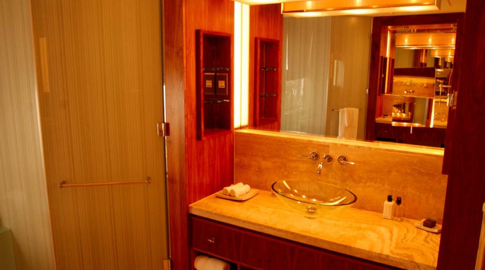 Salle de bains dans une suite de l'hôtel One and Only Cape Town