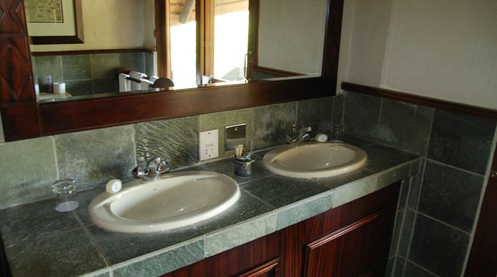 Une salle de bains au Sabi Sabi Little Bush Camp