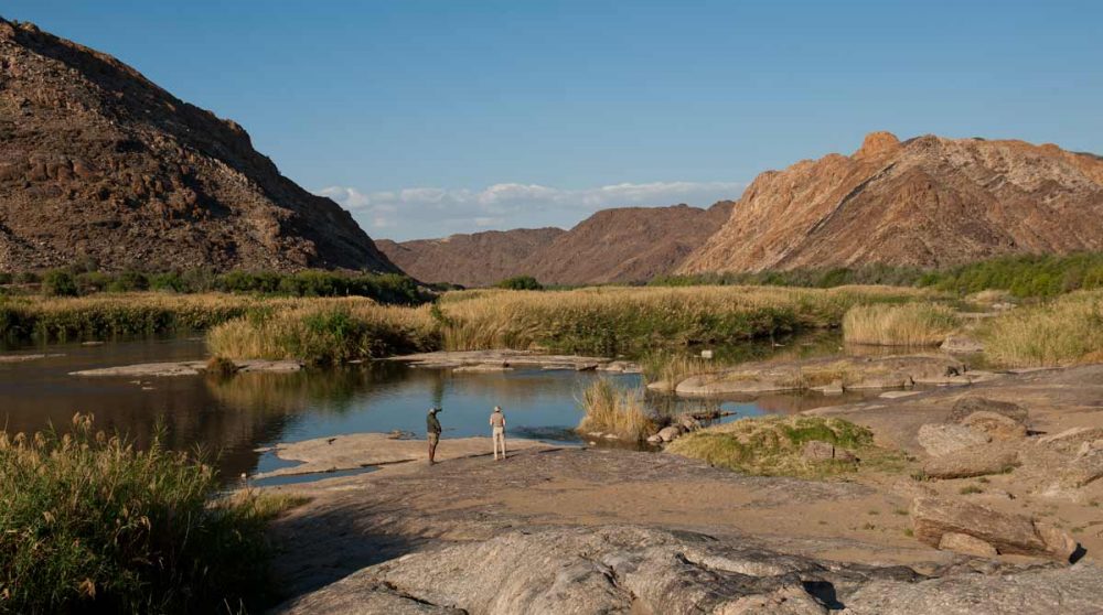 Observation sur les rives de l'Orange River au Tutwa Desert Lodge
