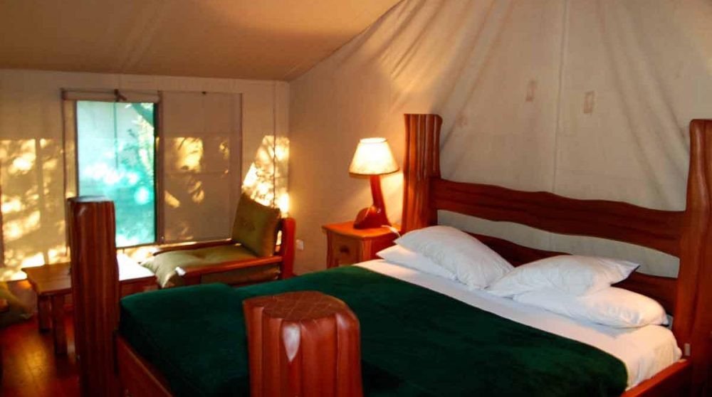 Lit dans une tente au Kenya