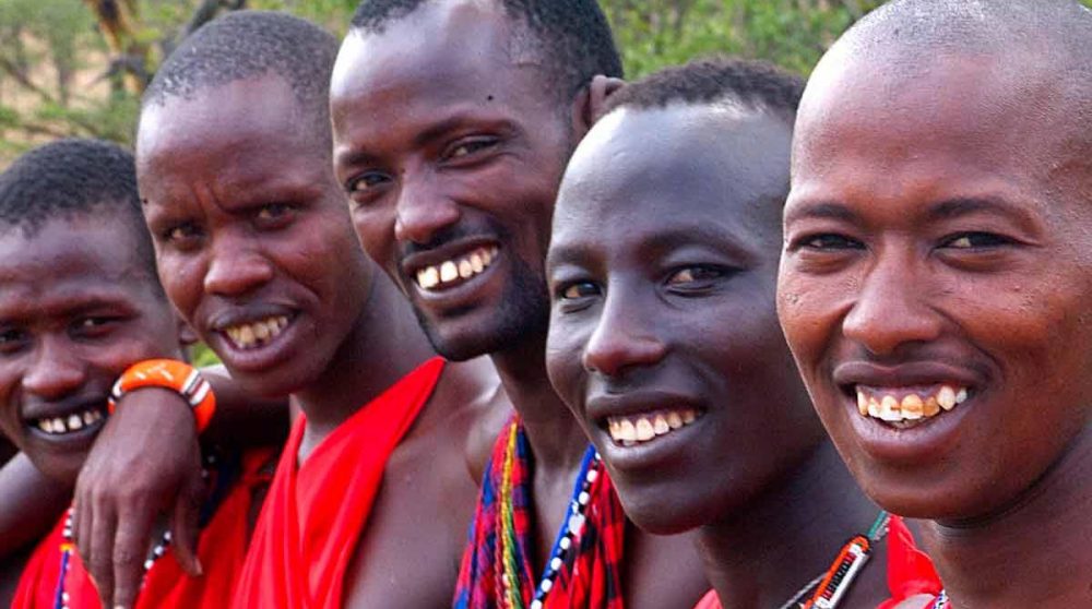 Les visages souriants des Masaïs