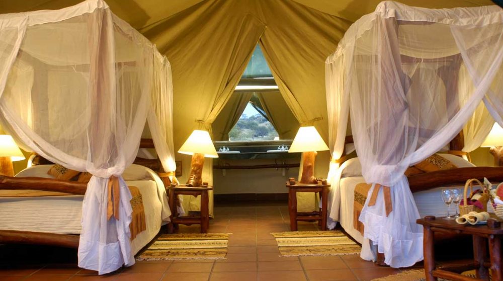 Autre tentes avec deux lits