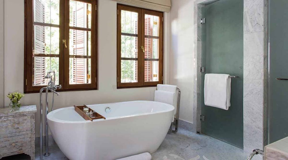 Salle de bains de la Bahari Terrace suite