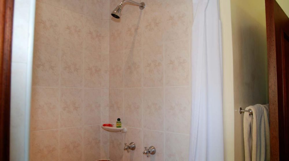 Une douche au Lac Naivasha