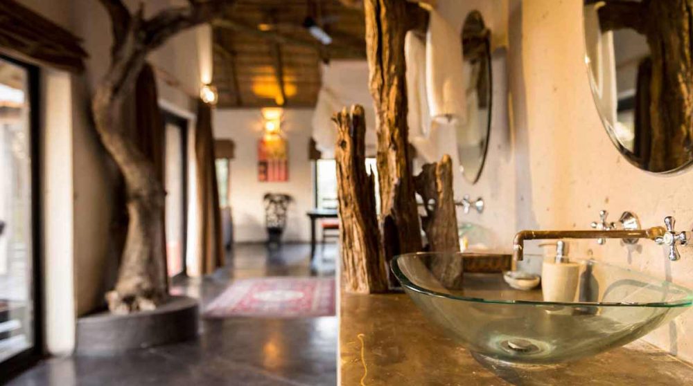 Détail de la salle de bains