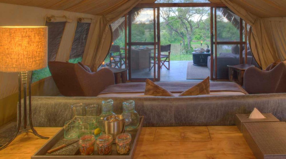 La tente en fin de journée en Tanzanie