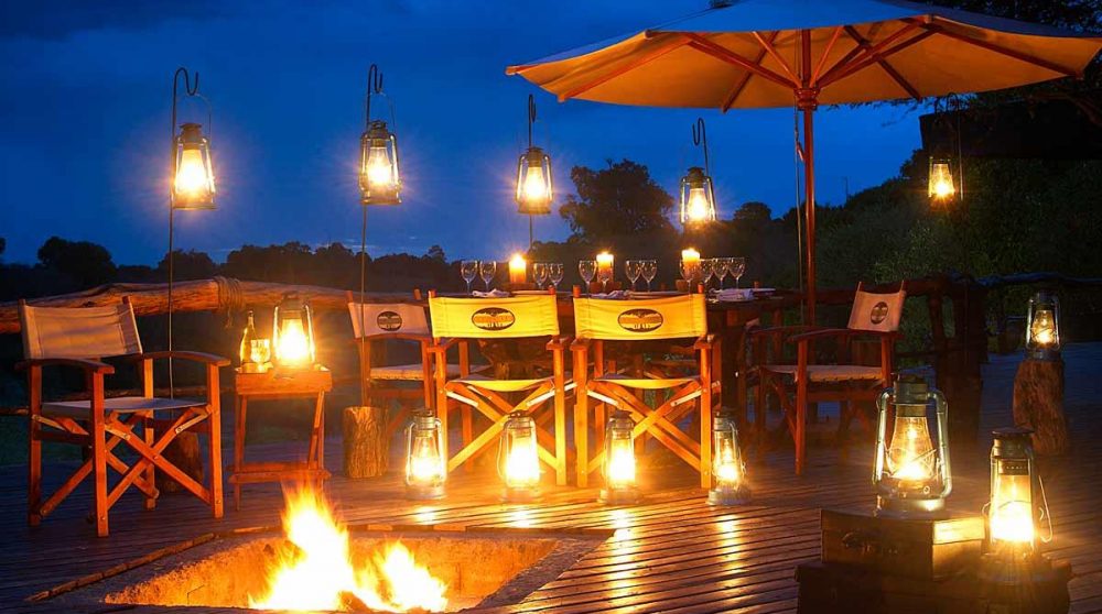 Dîner à la lueur des lampes tempête