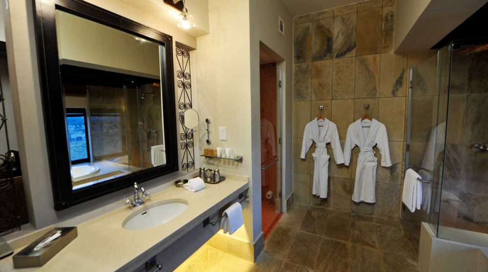 La salle de bains dans le Serengeti