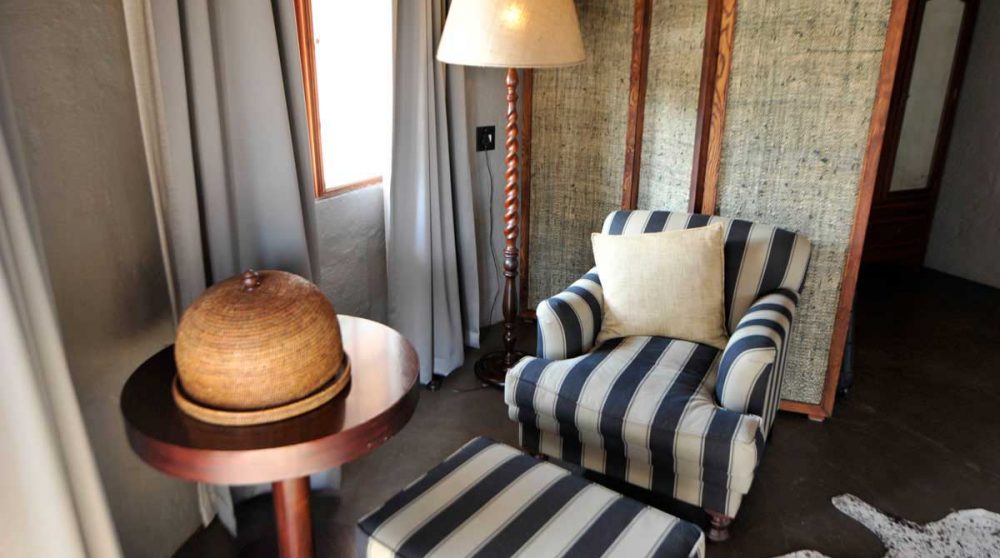 Fauteuil dans une chambre