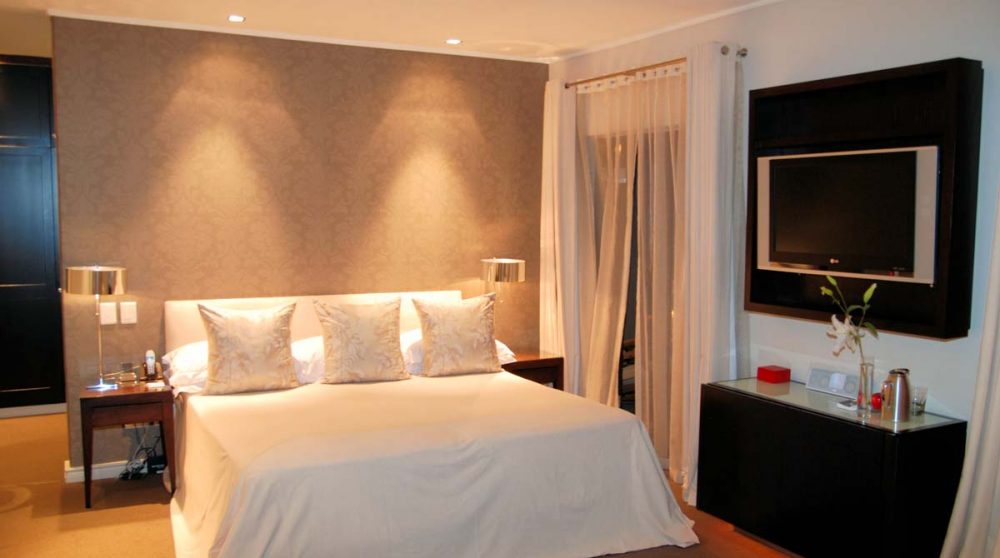 Lit dans une chambre superior