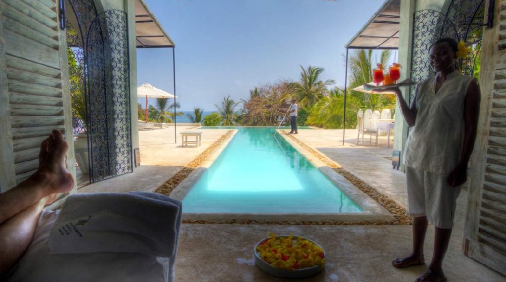 La piscine de la villa