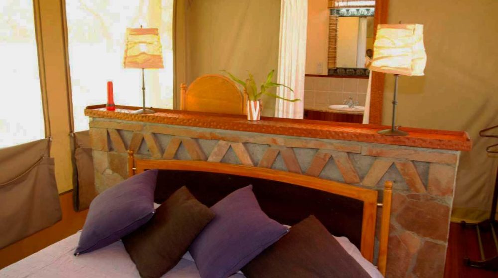 Lit dans une tente familiale