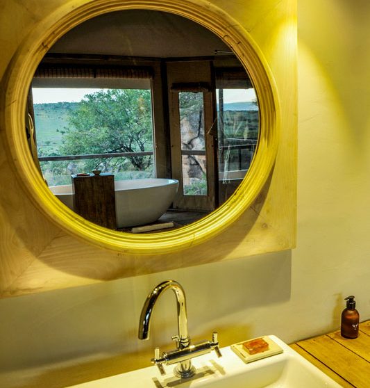 Lavabo dans une salle de bains