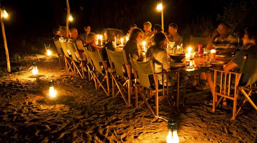 Une soirée au Lac Manze Camp