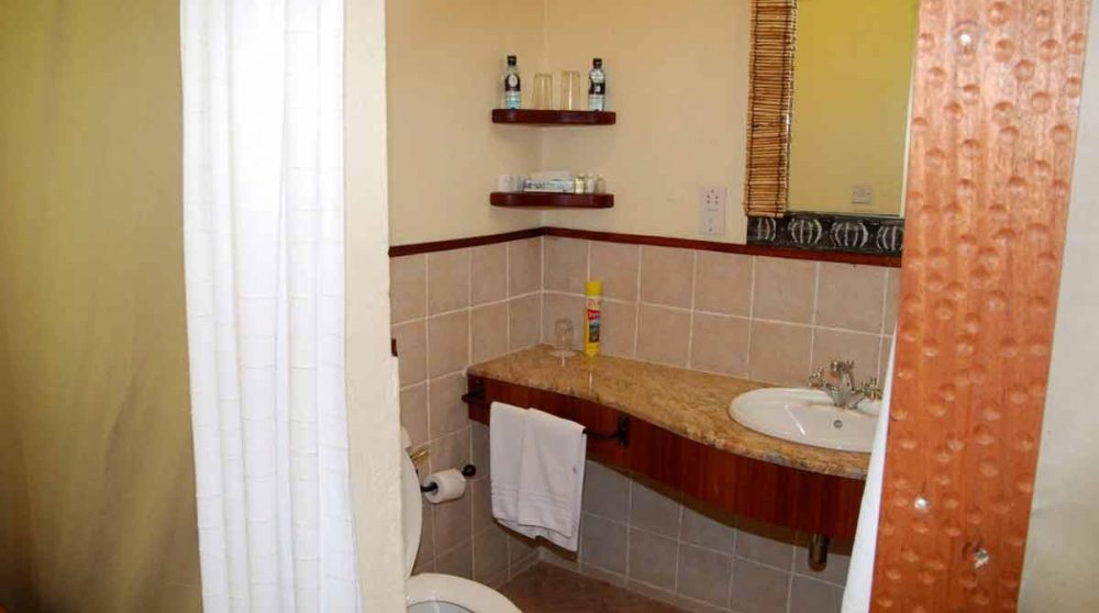 Salle de bains au Mara Sarova