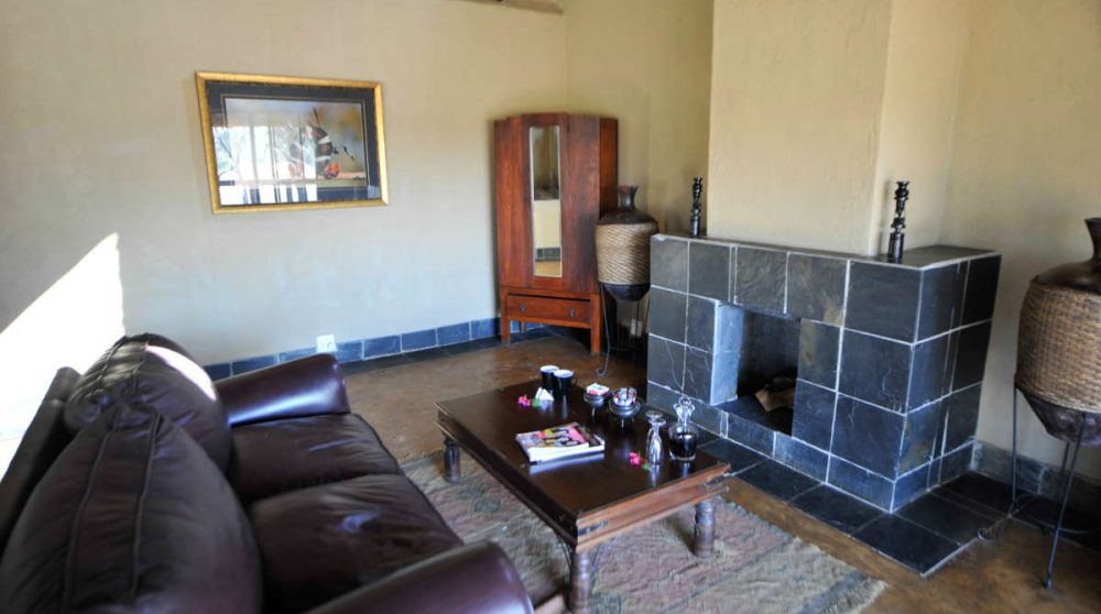 Chambre dans une Honeymoon suite du Nkorho Bush Lodge