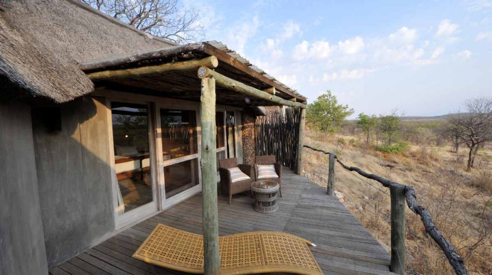 Terrasse d'une chambre à l'Ongava Lodge