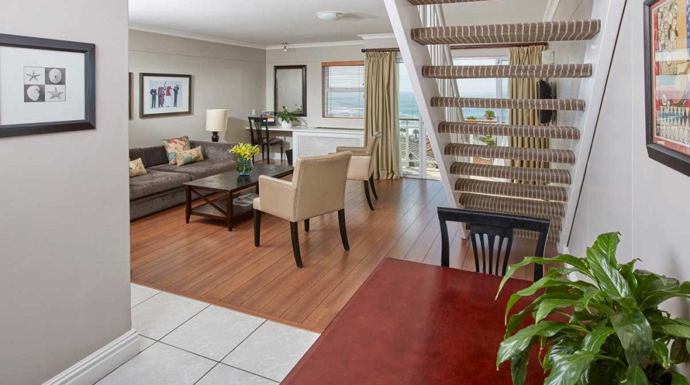 Le salon d'une chambre Penthouse