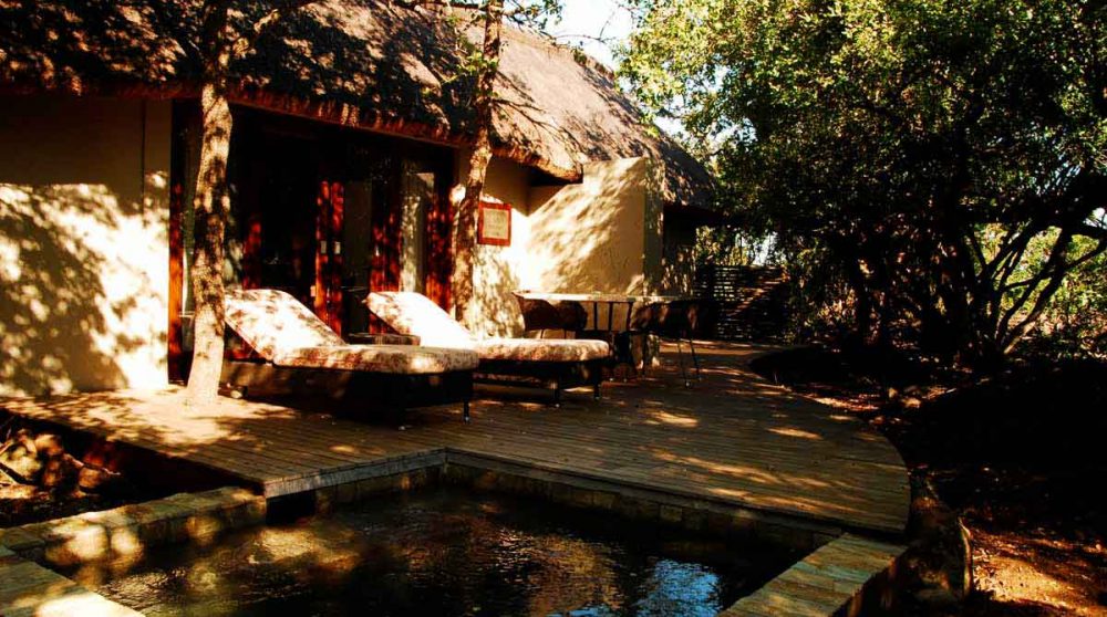 Terrasse d'une chambre du Phinda Mountain Lodge