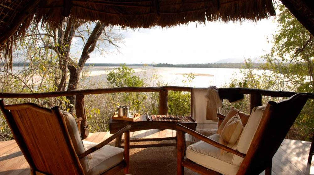 Fauteuils pour se reposer au Sand Rivers Selous