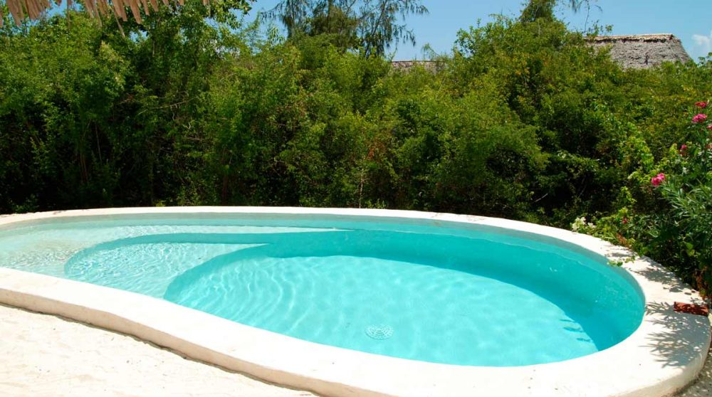 Piscine privée d'une suite au Shooting Star Lodge